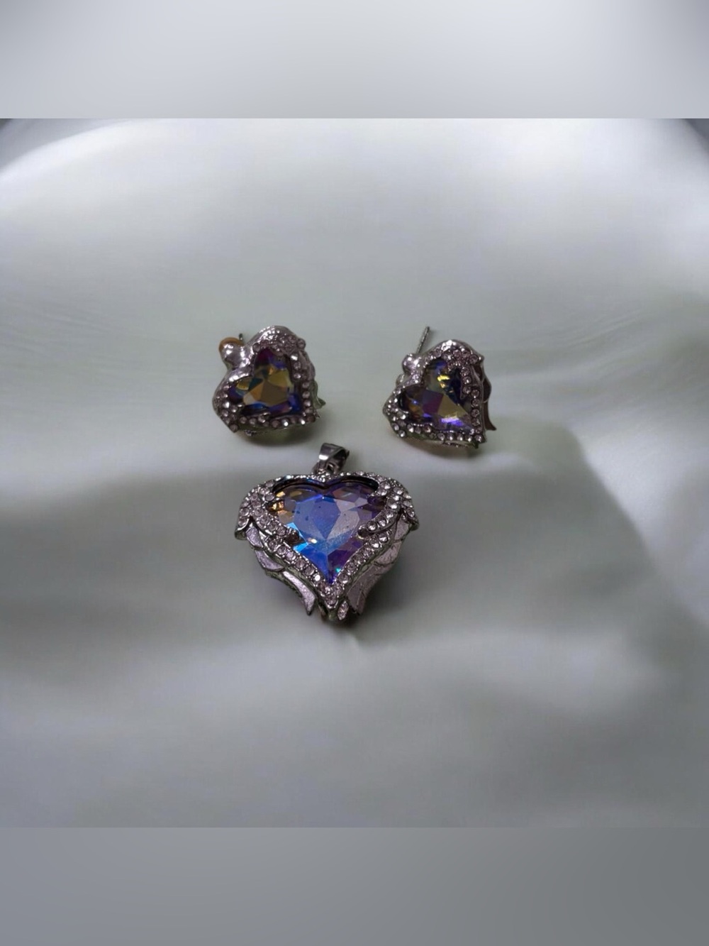 Heart-Shaped Aurora Crystal Pendant and Stud Earrings Set - Iridescent Purple